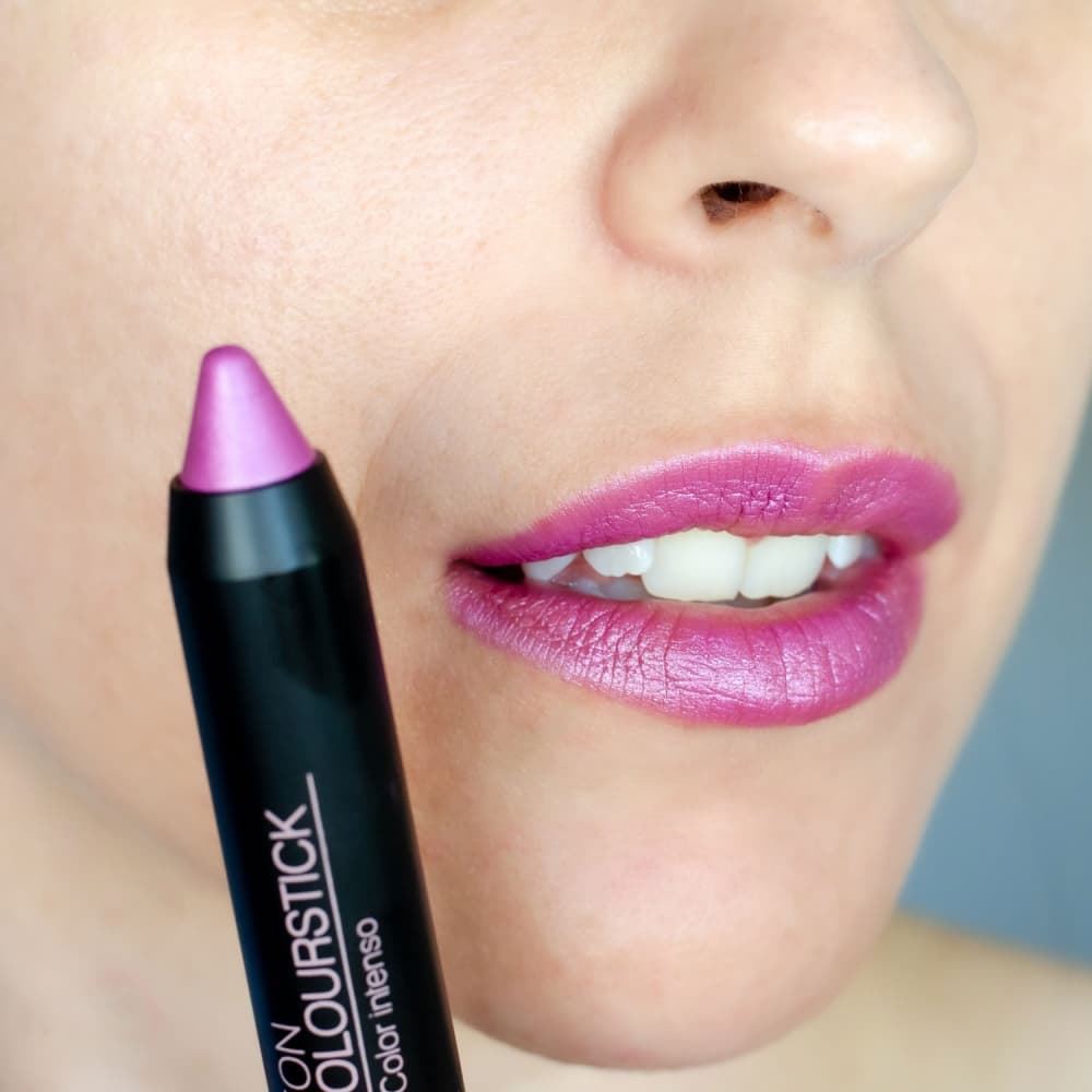 BARRA DE LABIOS HIDRATANTE BASIC MORADO FLÚOR CAMALEON - Imagen 3