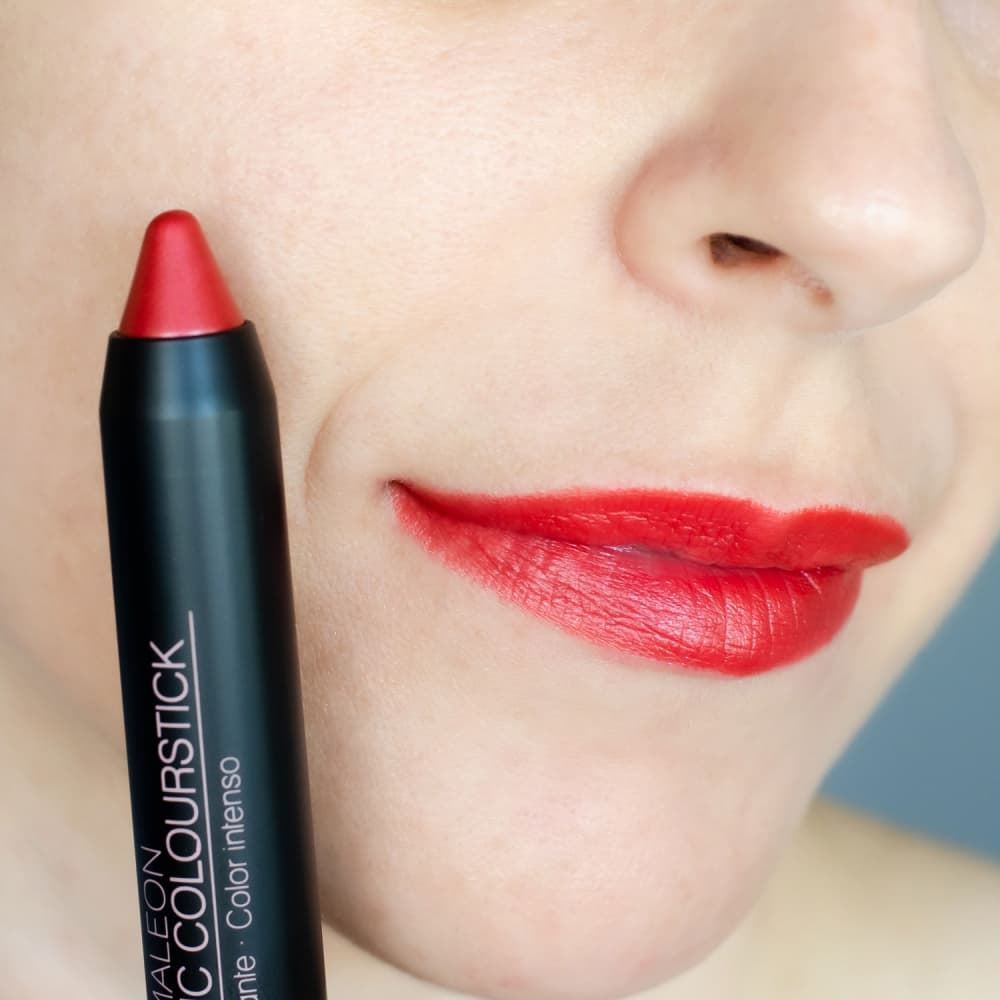 BARRA DE LABIOS HIDRATANTE BASIC ROJO METALIZADO CAMALEON - Imagen 3